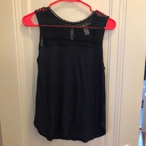 Sleeveless dress top